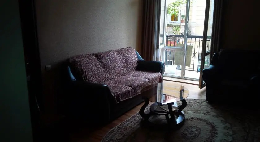 Apartment Urushadze