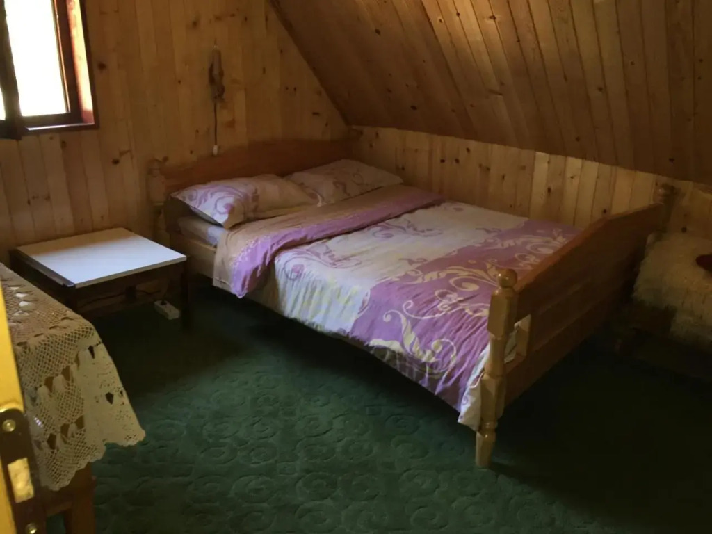 Rooms & Bungalows Djerkovic