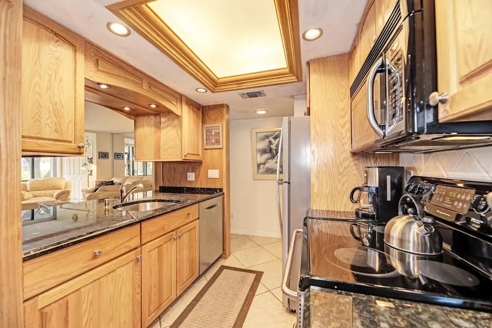 Midnight Cove Ii 810f - Roomy Bayside By Lagoon 2 Bedroom Condo