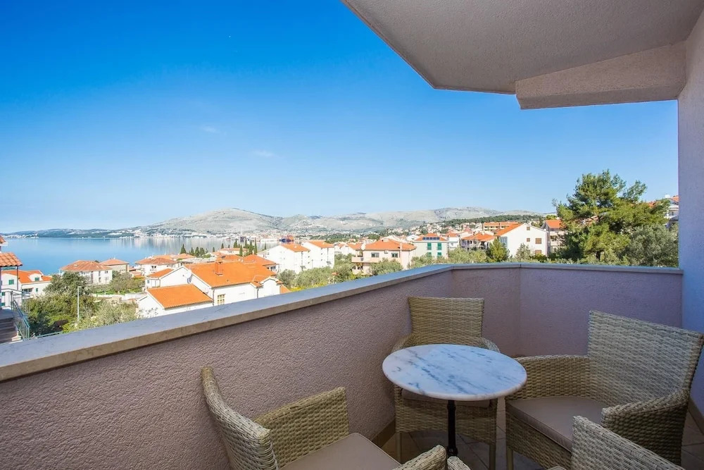 Apartments Ivana-Mira