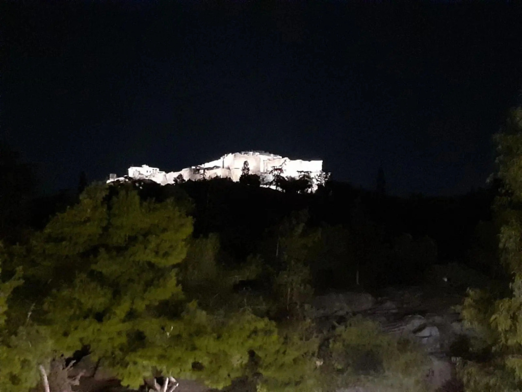 Katsanis luxury apt., stunning view of acropolis