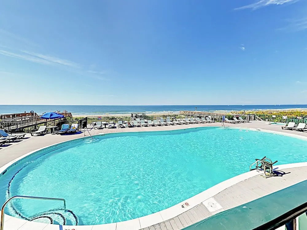 3 Ocean Isle Beach - 4 Br Condo