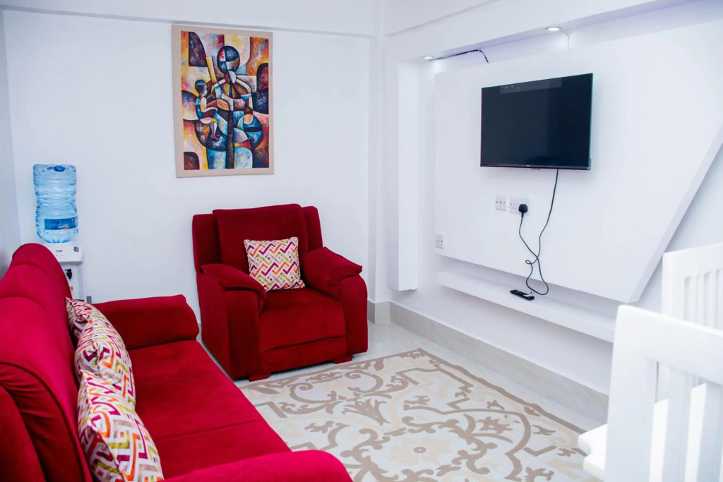 Shanny's apartment