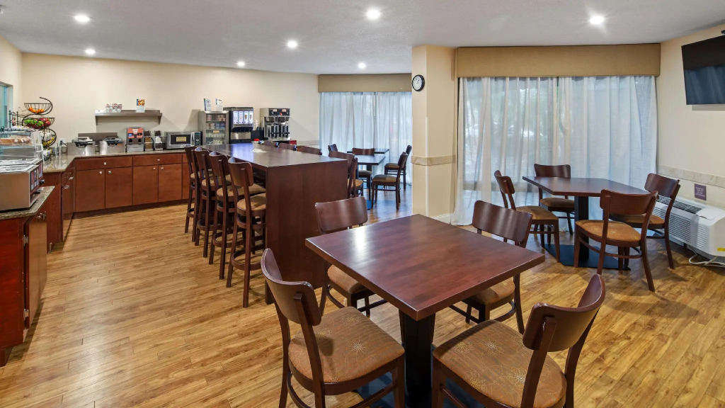 Best Western Oak Manor