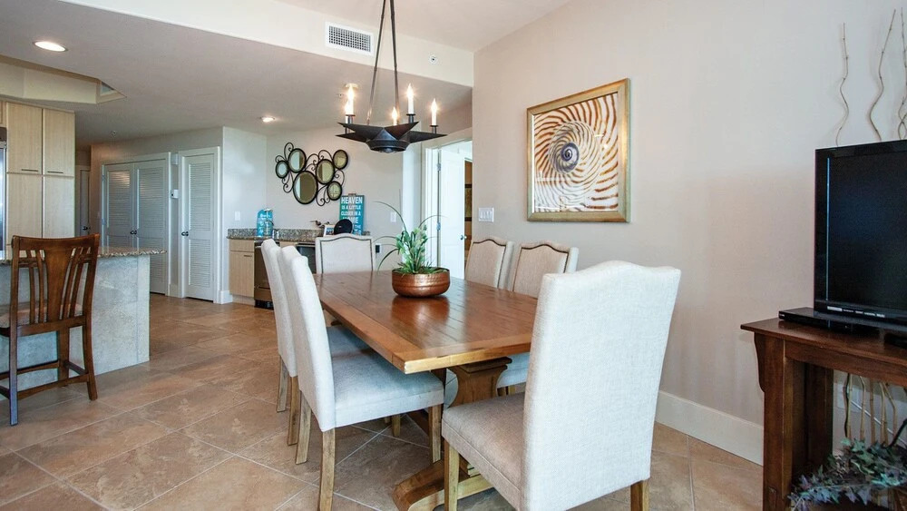 Two-bedroom With Breathtaking Views - Unit Crd0309