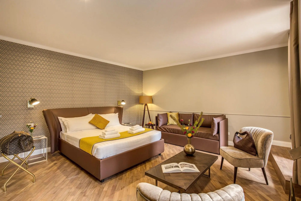 Charme Spagna Boutique Hotel