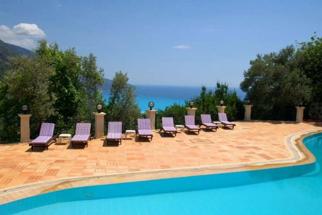 Paradise Garden Hotel