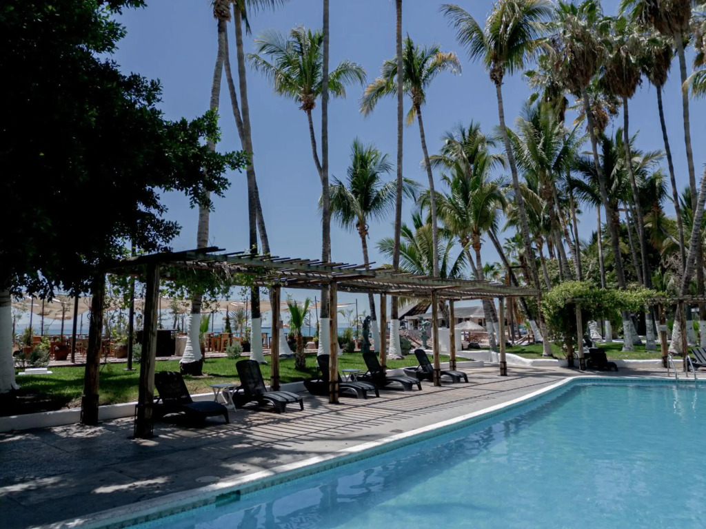 La Concha Beach Hotel & Club