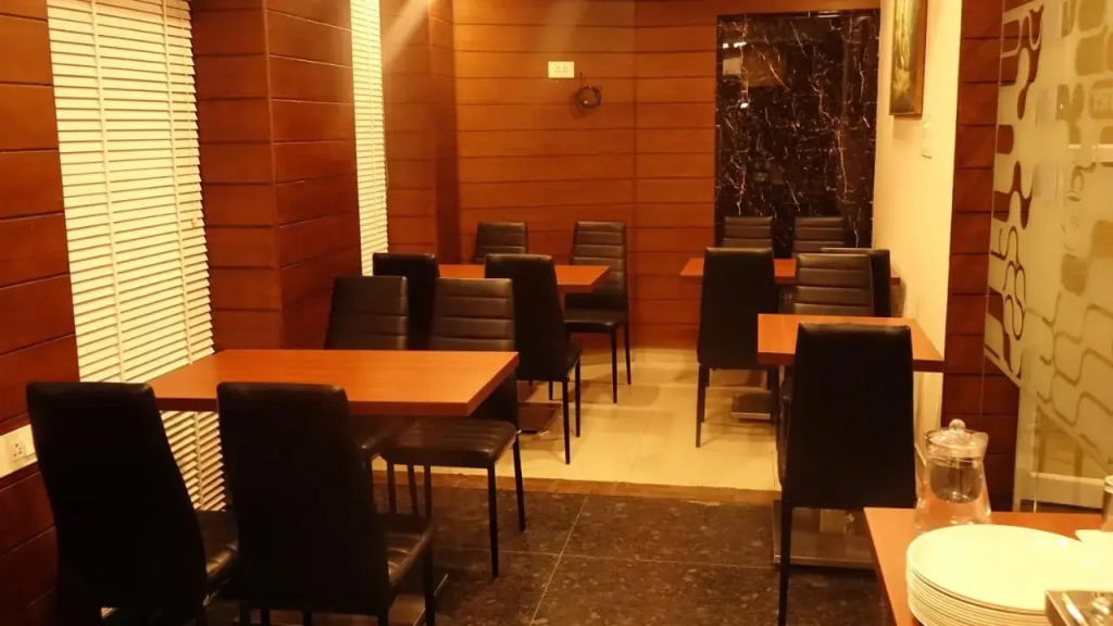 Hotel K square