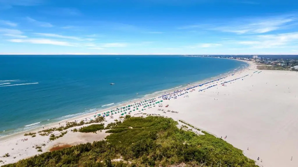 Terra Mar 706, 2 Bedroom, Sleeps 6, Beach Front, Heated Pool, Elevator