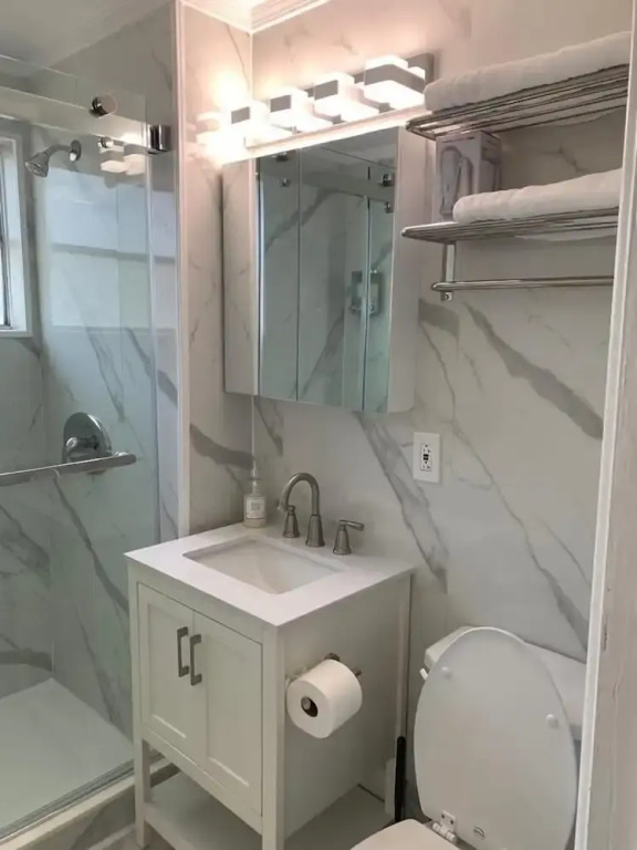 Cozy 1 Bedroom Beach Apartment, Walk to Miami Beach