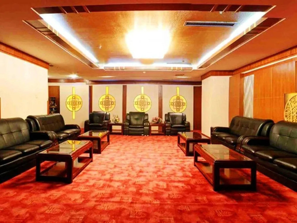 Xinmao Tiancai Hotel