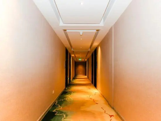 Ganzhou Mediterranean Style Hotel (Airport High-speed Railway West Station Store)