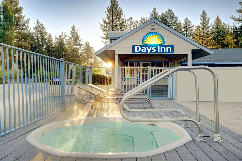 Elevation Lodge