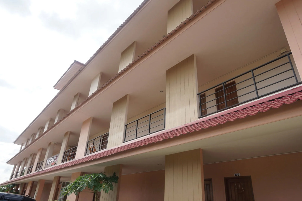 Bumnsaya Place