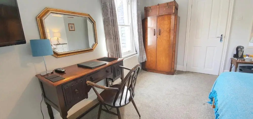 Holbein House B&B