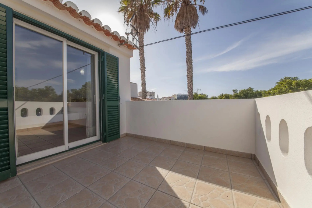 A14 - Cozy Torraltinha Apartment