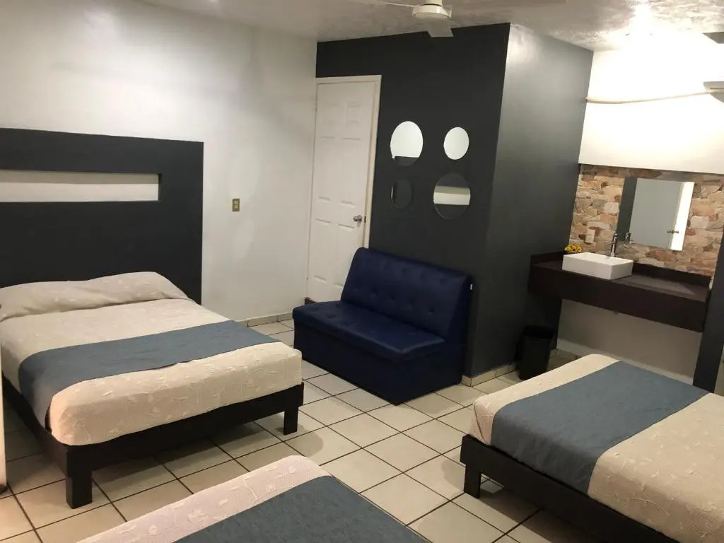 Hotel Raga Inn
