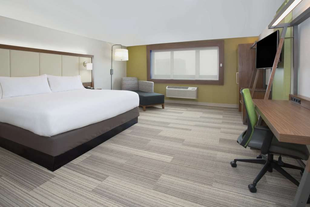 Holiday Inn Express & Suites Hammond by IHG