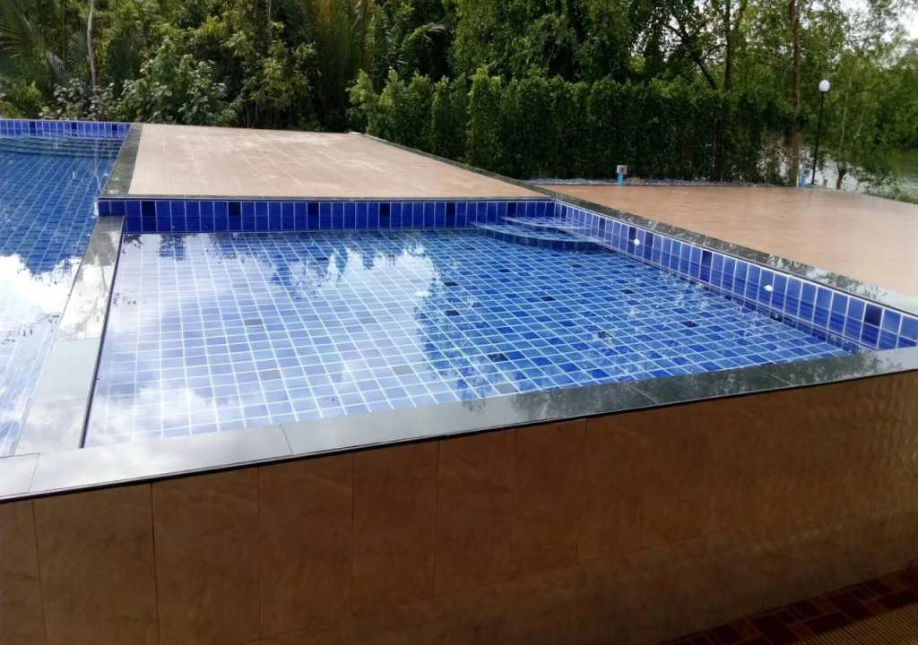 Sranrom resort