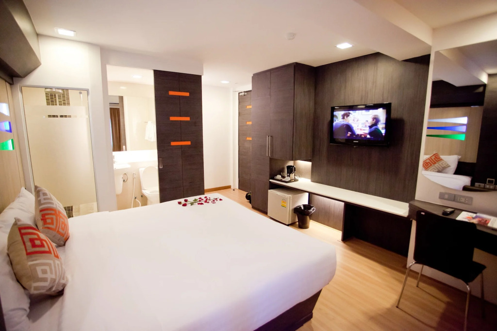 Seasons Boutique Hotel