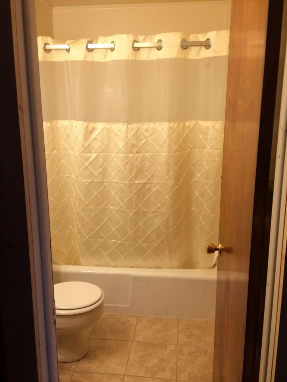 Hampton Motor Inn