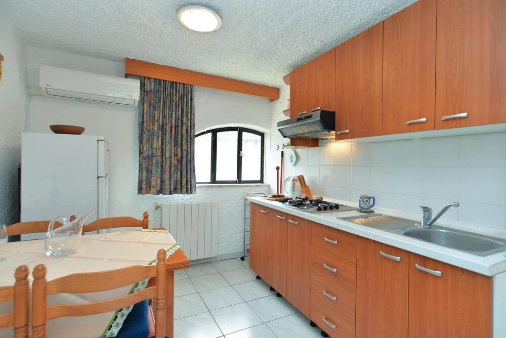 Apartment 1792