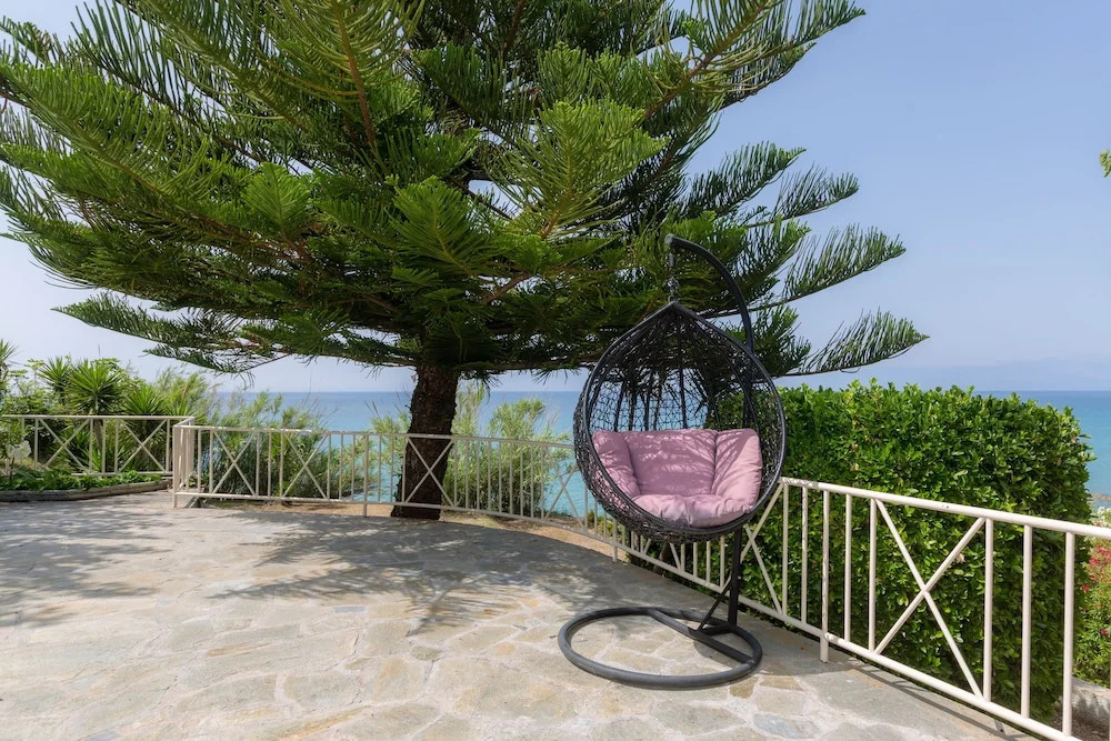 Villa Yialos by Villa Plus