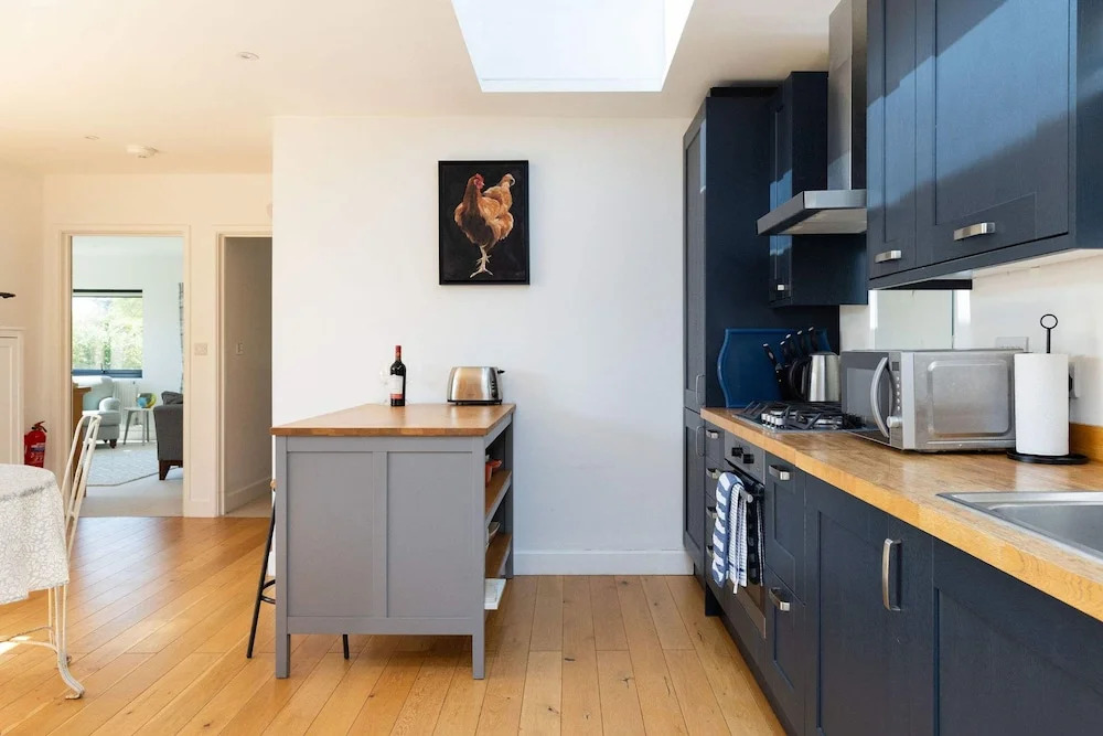 Bespoke Retreat for 4 in West Wittering