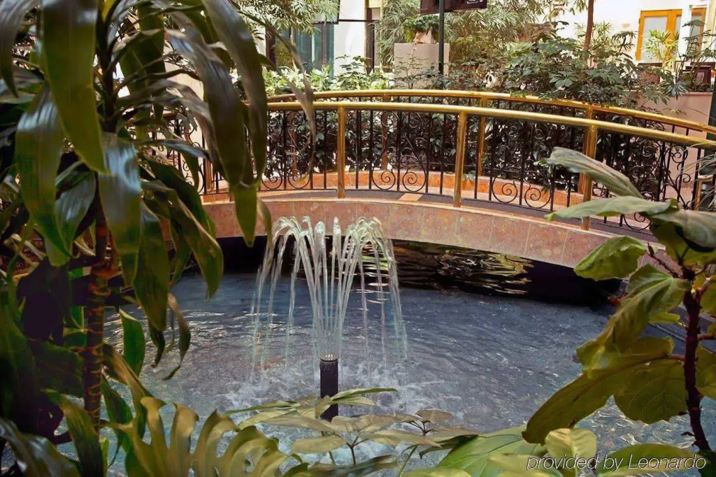 Embassy Suites by Hilton Indianapolis North