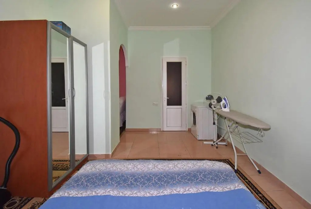 RetroCity Apartments at Mashtots Avenue