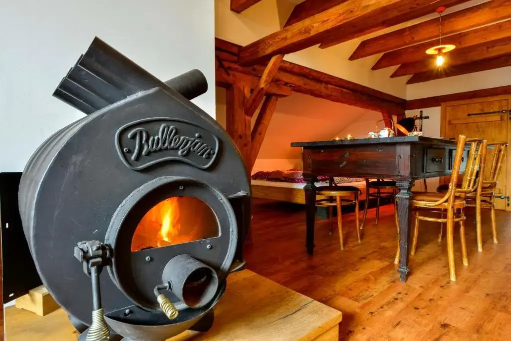 Hofatelier Menacher