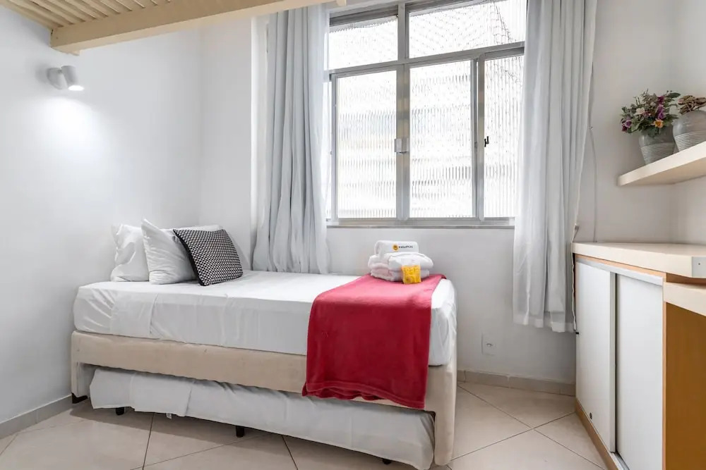 1 Minute From Copacabana Beach A923