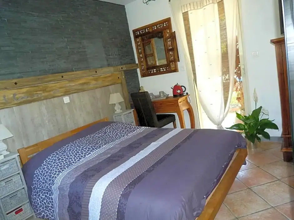 Les Bambous B&B
