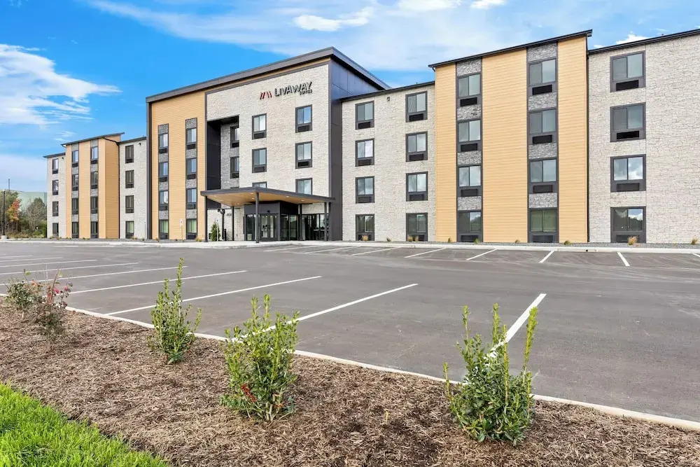 LivAway Suites Nashville-Smyrna
