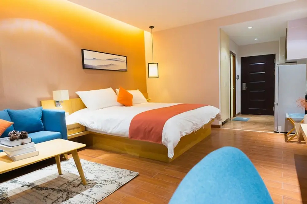 Huizhou Qu Wo Jia Shang Pin Apartment