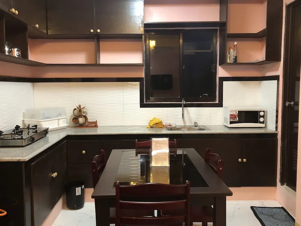 Luzville Residences - C8