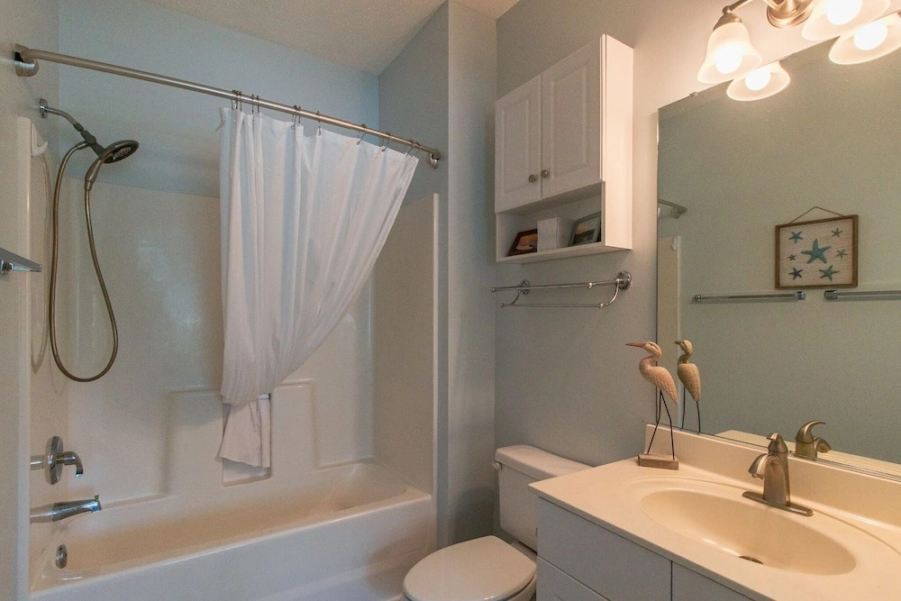 Cypress Bend #1113 2 Bedroom Condo by Redawning