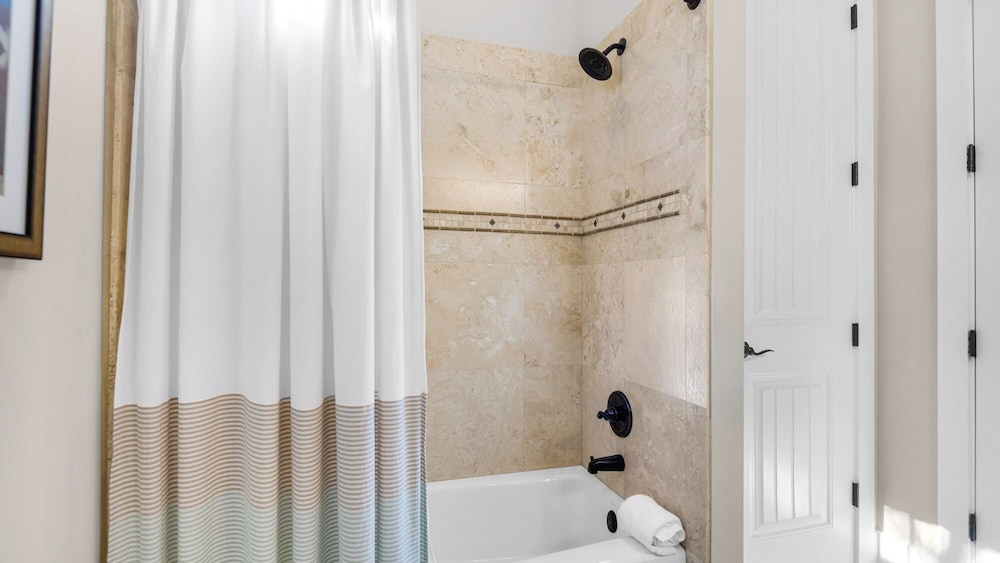 30A Getaway With Private Heated Pool, Hot Tub, and Golf Cart