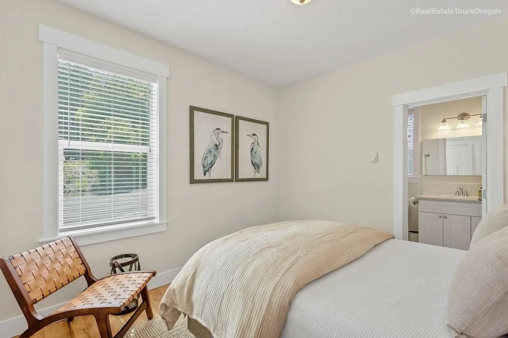 Driftwood Cottage - Olivia Beach