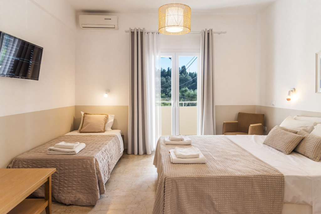 BOHOTEL Eleonas