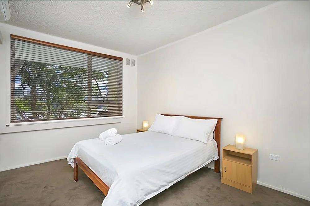 The Apartment Service KURR6