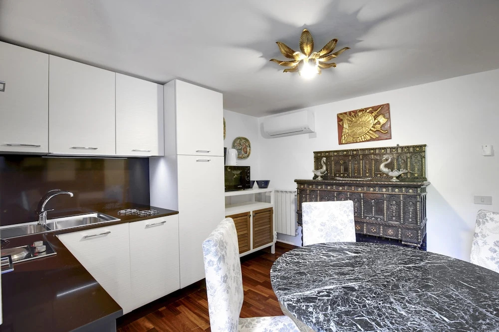 Venetian Apartment Accademia Dorsoduro District