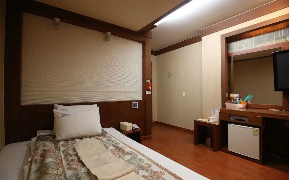 Jecheon Andante