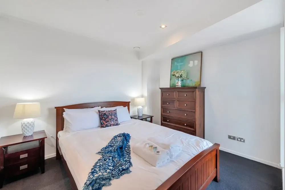 Spacious 2BR CBD Apartment Balcony