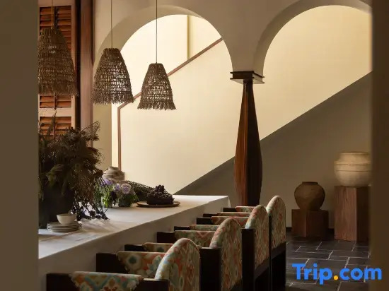 Zhumo Chunshan Resort Hotel (Jinghong, Xishuangbanna)