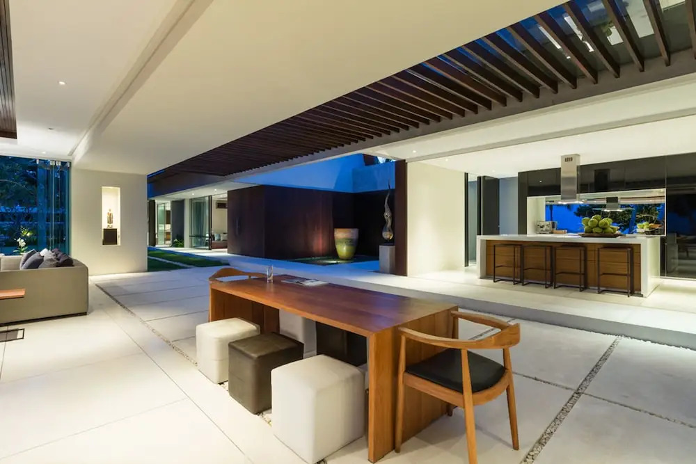 Fashionable Villa Malabar Beachfront 5 Bedrooms plus 2 Kids Bedrooms 106