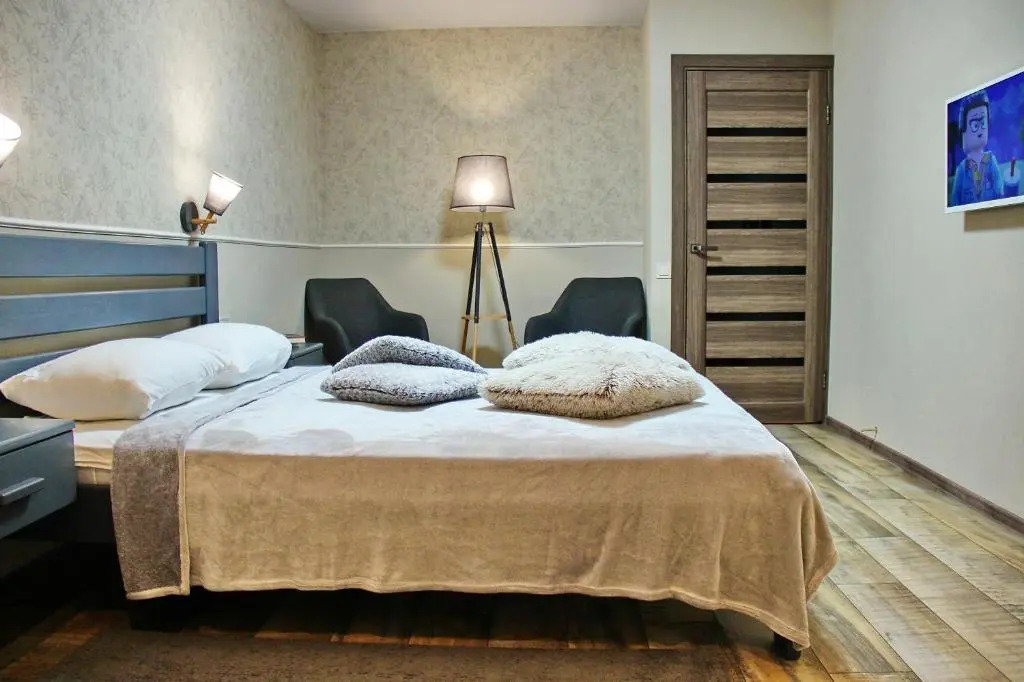 Molex Apartments 3