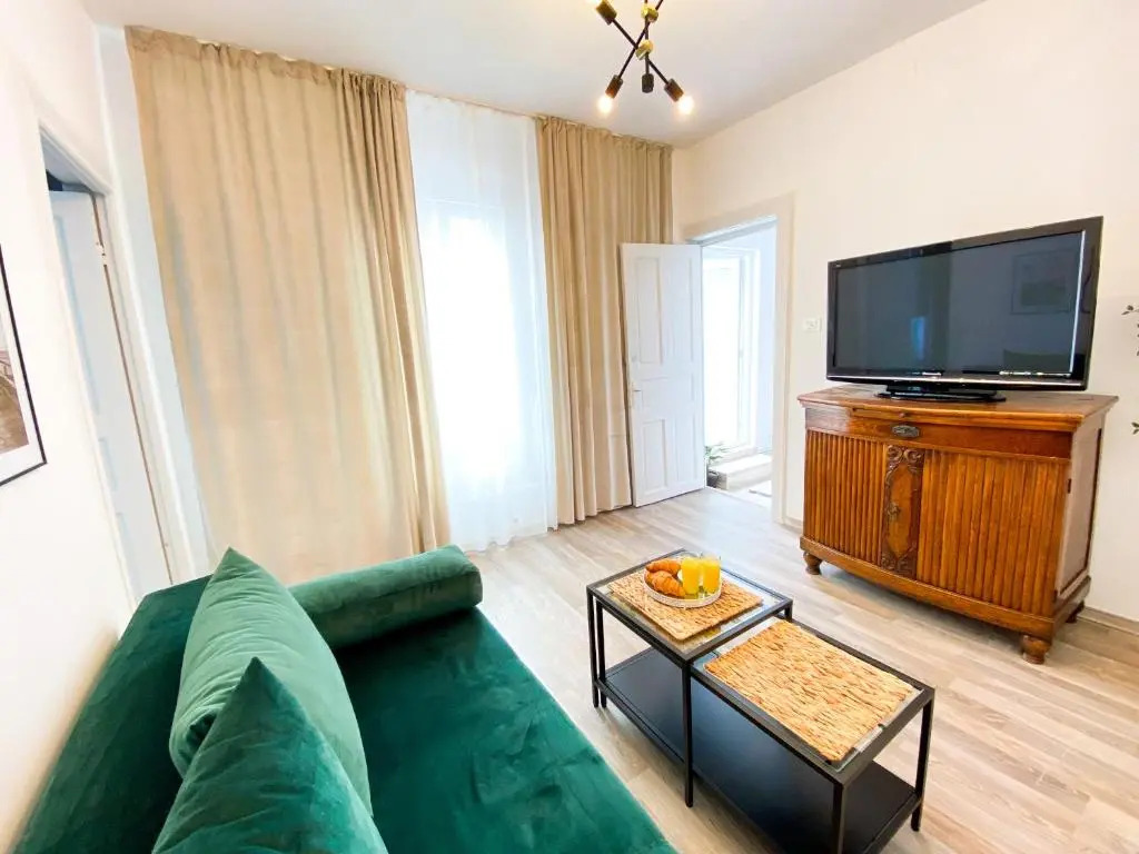 Villa 56*