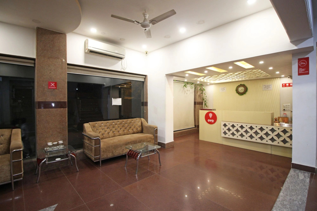 OYO 7353 Mahipalpur